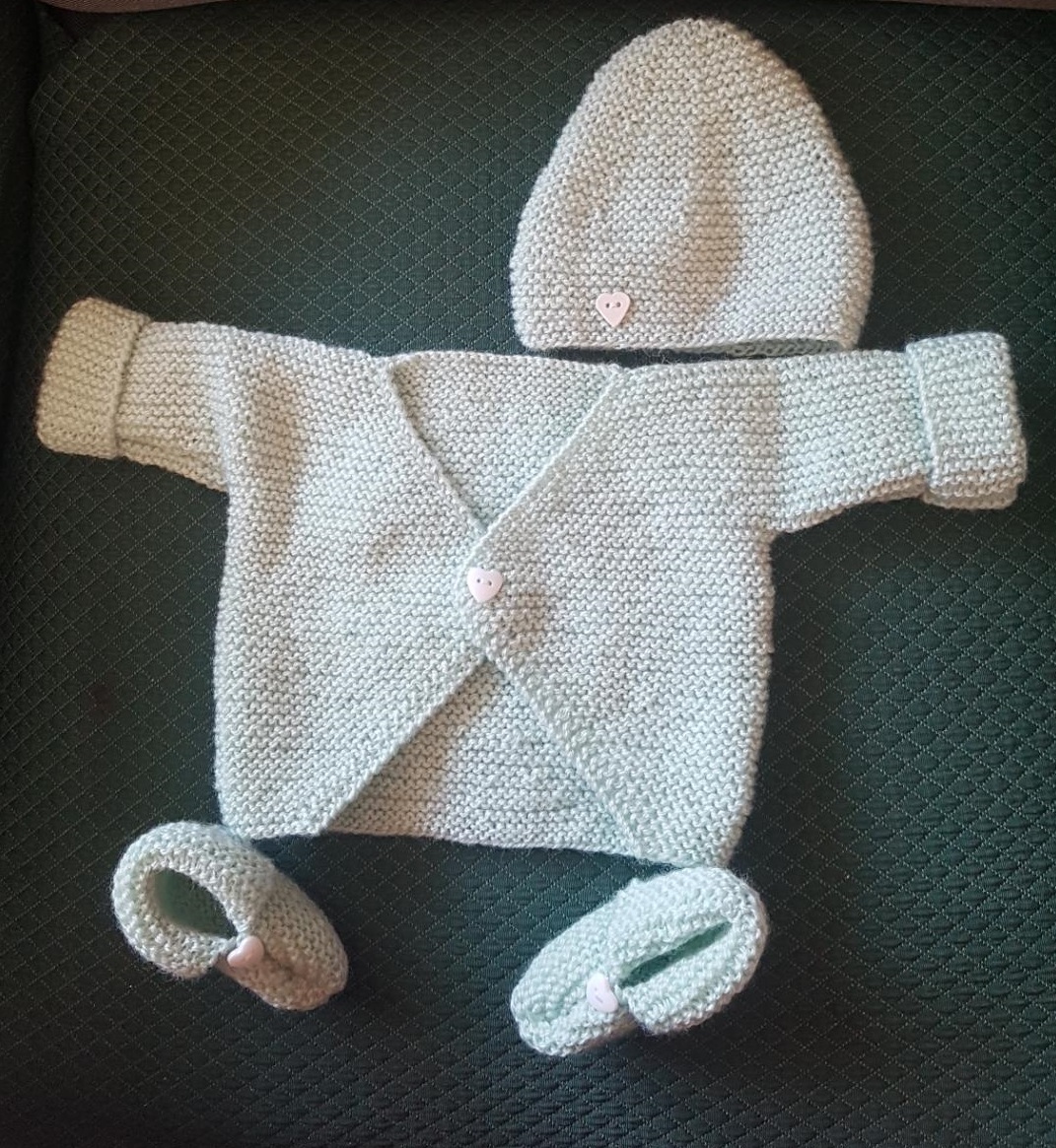 Tricot Layette – Chaussons pour bébé commencés par la semelle